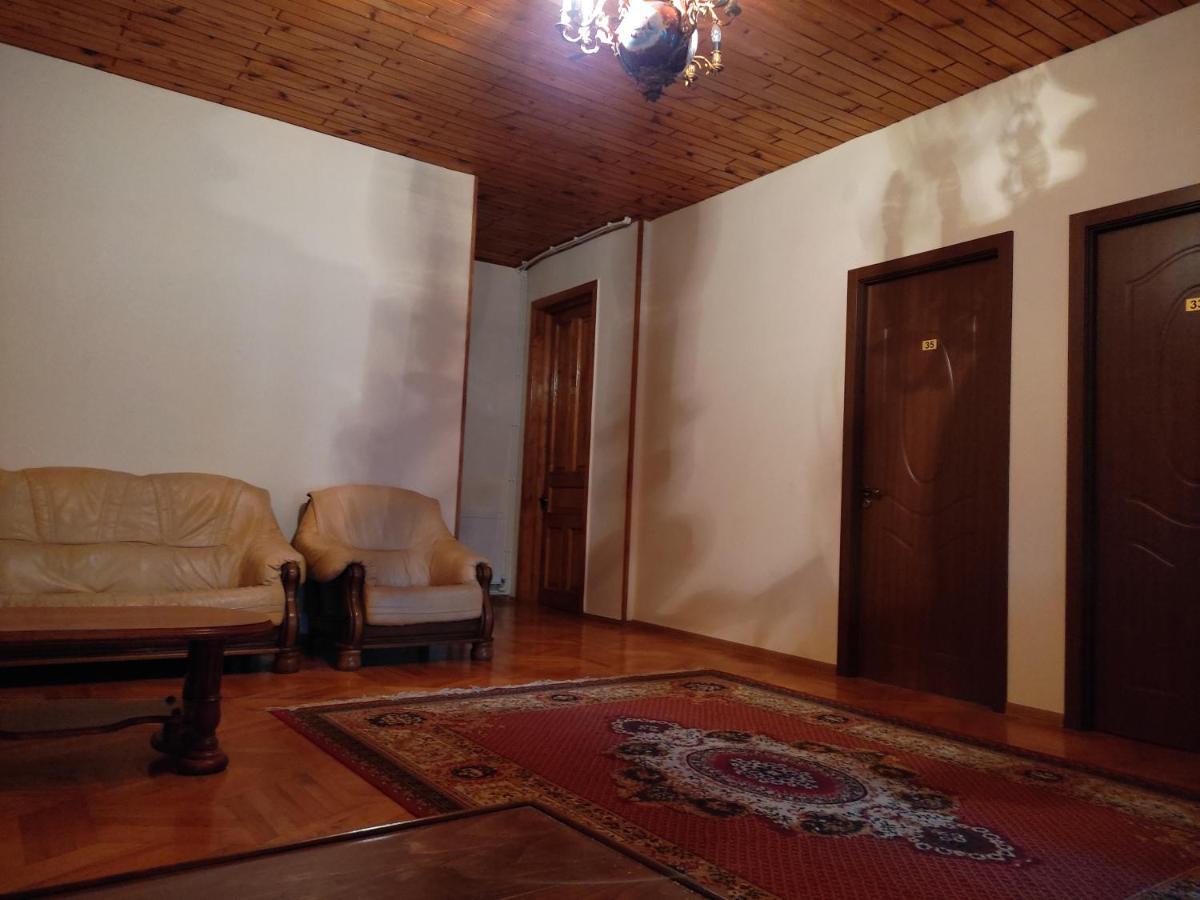 Vedzisi Garden Hotel Tbilisi Bagian luar foto